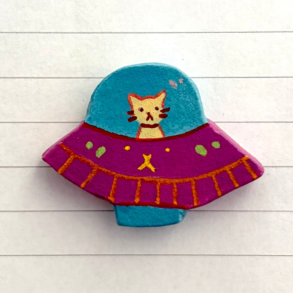 OFF THE WALL - cat spaceship