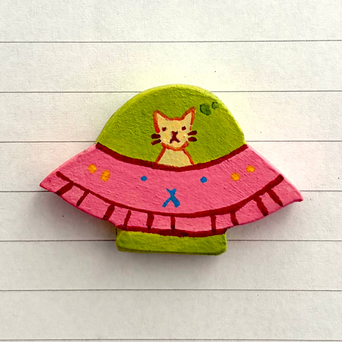 OFF THE WALL - cat spaceship
