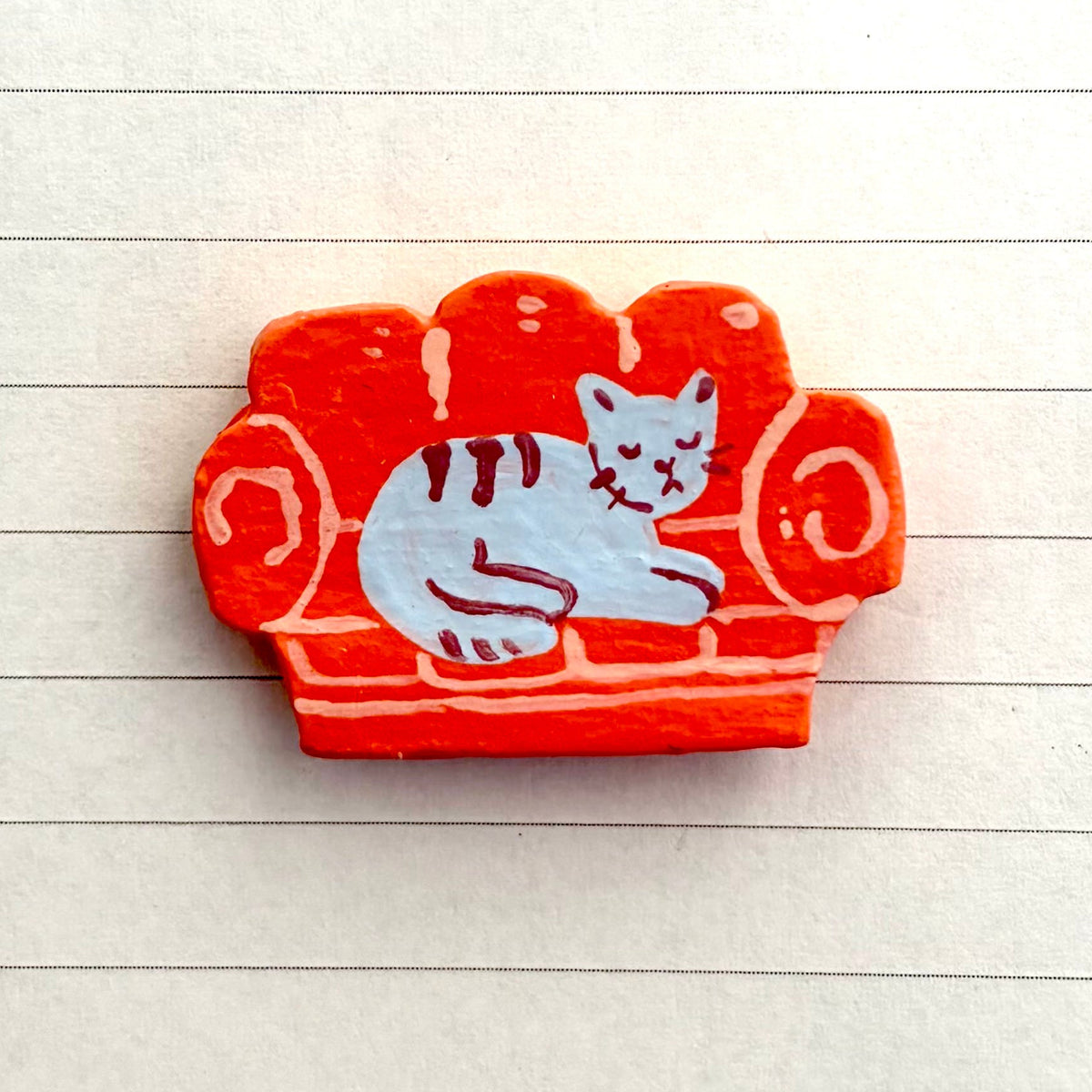OFF THE WALL - cat couch