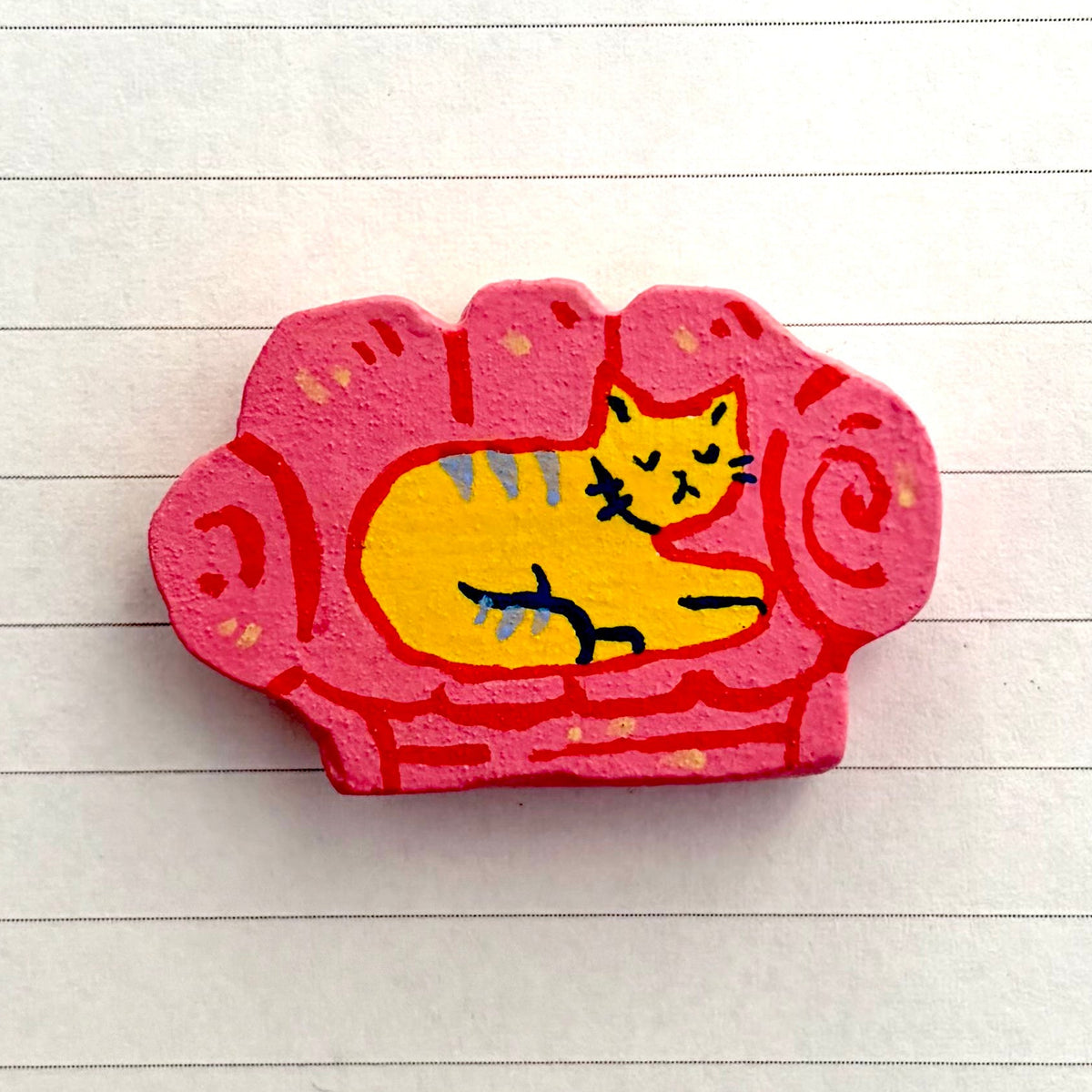 OFF THE WALL - cat couch